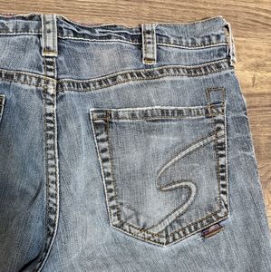 Distressed Silver Grayson Easy Fit Light Wash Jeans Mens Size 33 Blue 33X30